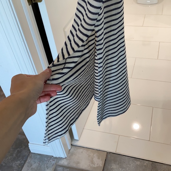 Maternity dress - Picture 2 of 2